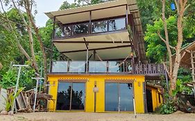 Maya Guest House@coffee Koh Chang  Thailand